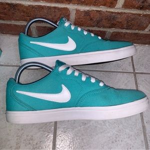 Nike SB Check Solar Cnvs/Check Canvas/Cabana/Teal 843896-302 Mens 8.5 Womens 10